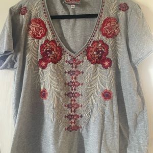 Johnny Was embroidered tee